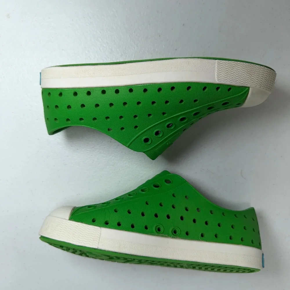 Native C10 Jefferson Slip On Shoes Green Perforated Water Friendly Sneakers